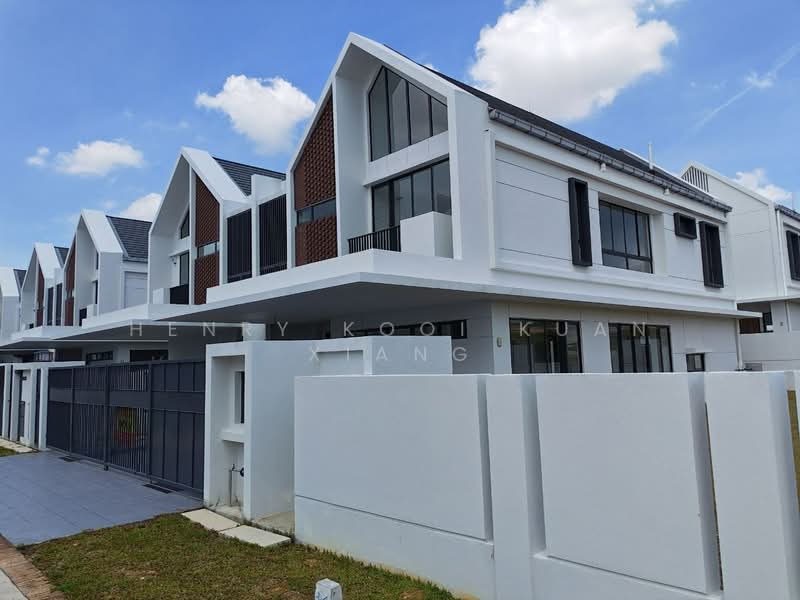 2-storey Terraced House for Sale in Elmina (Shah Alam) - Henry Kooi Kuan Xiang - Exterior - PropertyGuru.com.my