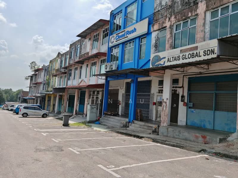 Shop for Rent in Taman Mutiara (Ulu Tiram) - JAN AU - Exterior - PropertyGuru.com.my