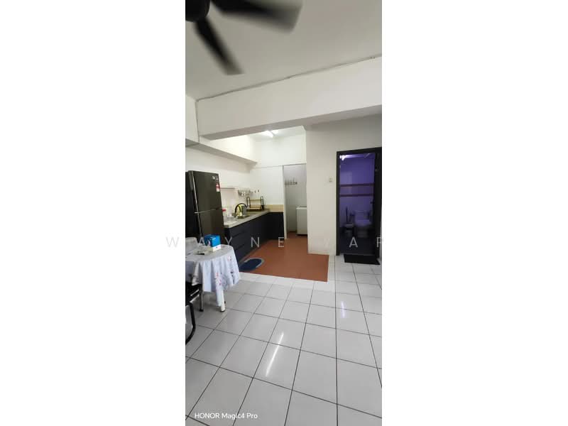 Service Residence for Sale at Rhythm Avenue - Wayne Yap - Kitchen - PropertyGuru.com.my