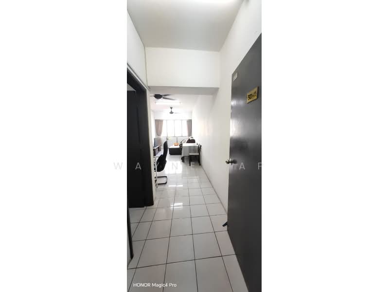 Service Residence for Sale at Rhythm Avenue - Wayne Yap - Living Room - PropertyGuru.com.my