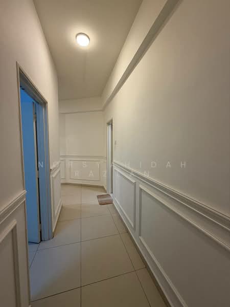 Condominium for Rent at Serin Residency - Norsyahidah Razlan - Corridor - PropertyGuru.com.my