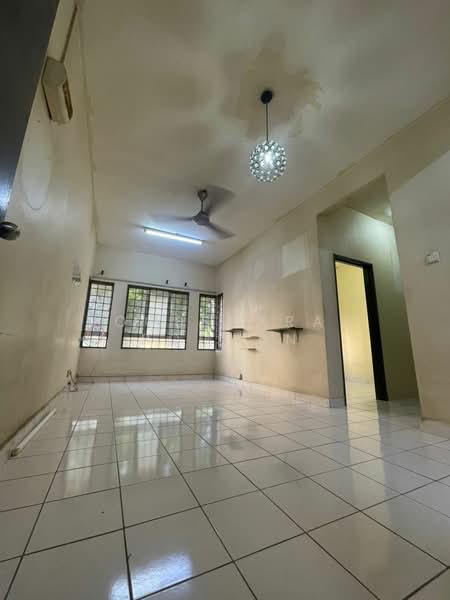 Pangsapuri untuk Disewa di Tropika Apartment - Yogesvaran Poovan - Interior - PropertyGuru.com.my