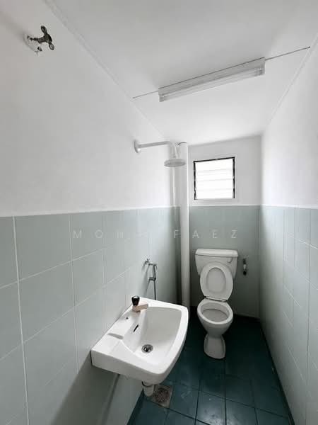 2-storey Terraced House for Sale in Taman Cahaya Masai (Pasir Gudang) - Mohd Faez - Bathroom - PropertyGuru.com.my