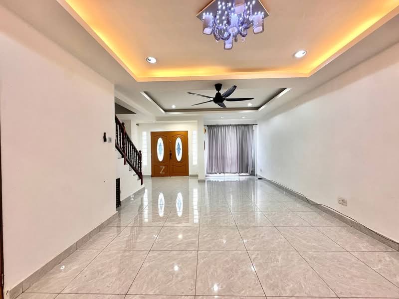 2-storey Terraced House for Sale in Alam Perdana (Puncak Alam) - Muz Hafiz - PropertyGuru.com.my