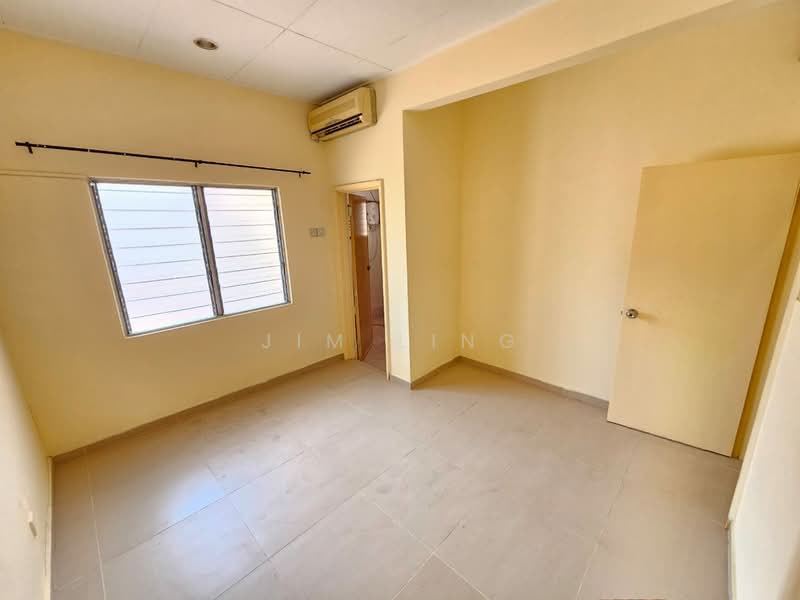 2-storey Terraced House for Sale in Bukit Rimau (Shah Alam) - Jim Ling - Interior - PropertyGuru.com.my
