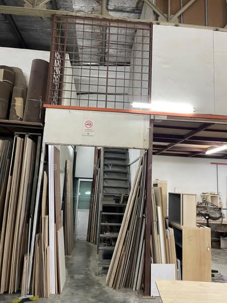 Terrace Factory for Sale in Taman Daya (Johor Bahru) - Beyny Gan - Interior - PropertyGuru.com.my