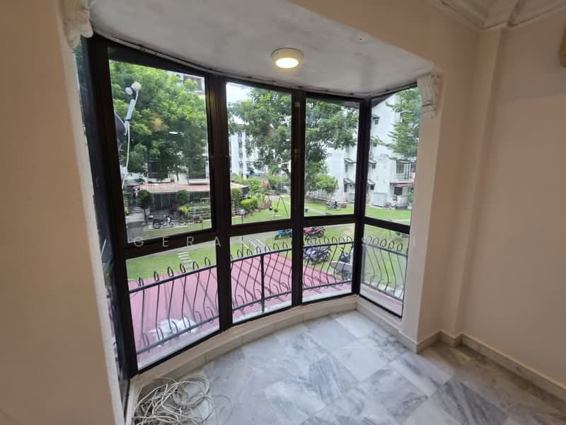 Kondominium untuk Dijual di Villa Condominium - Gerald Peski - PropertyGuru.com.my