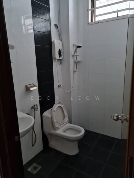 Rumah Berkembar untuk Disewa di Klebang (Melaka) - Eddy Leow - Bathroom - PropertyGuru.com.my
