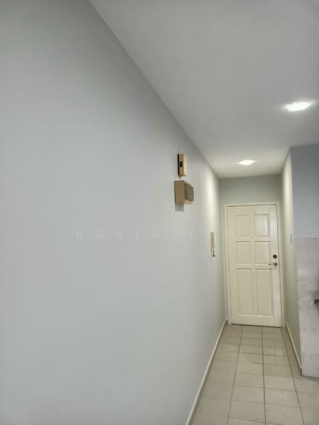 Apartment for Rent at Lake View Suites - Robin Teo - Entrance - PropertyGuru.com.my