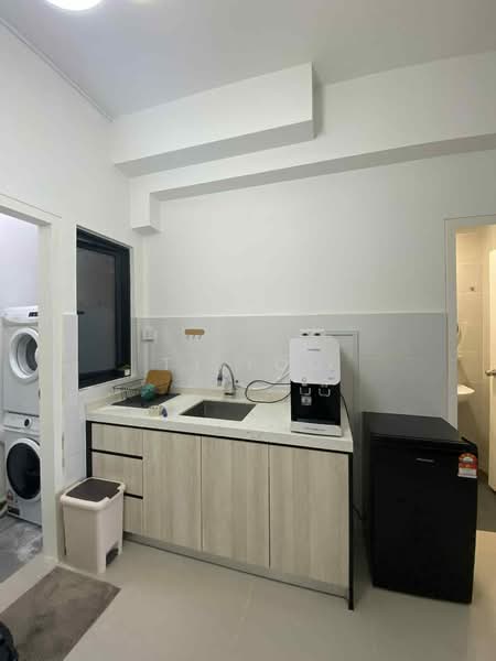 Servis Apartment untuk Disewa di MKH Boulevard II - TJ Yoo - Kitchen - PropertyGuru.com.my