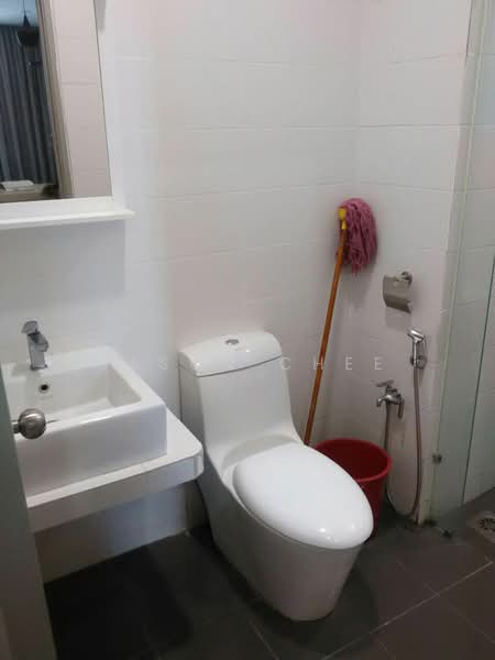 Service Residence for Rent at Vue Residences - Jason Chee - Bathroom - PropertyGuru.com.my