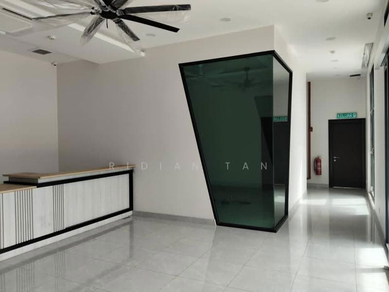 Factory for Rent in Pandamaran (Klang) - Ridian Tan - Entrance - PropertyGuru.com.my