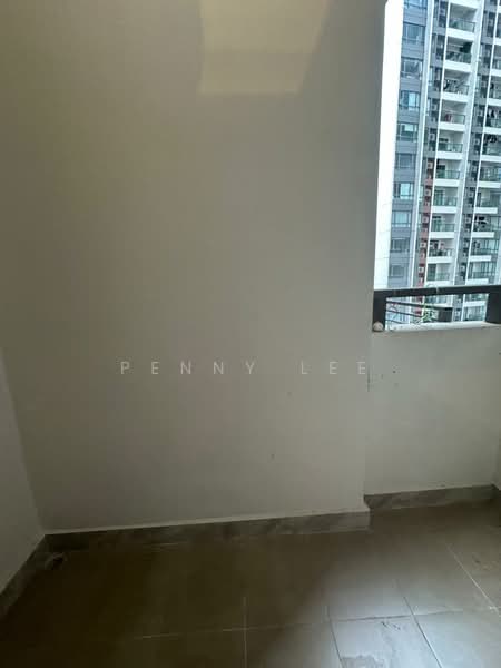 Servis Apartment untuk Disewa di R&F Princess Cove Phase 1 - Penny Lee - Balcony - PropertyGuru.com.my
