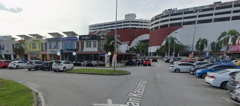 Shop / Office for Sale in Bandar Botanic (Klang) - Lucas Lim - Exterior - PropertyGuru.com.my
