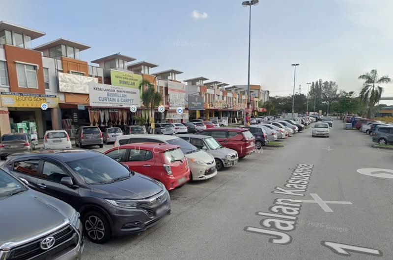 Shop / Office for Sale in Bandar Botanic (Klang) - Lucas Lim - Exterior - PropertyGuru.com.my
