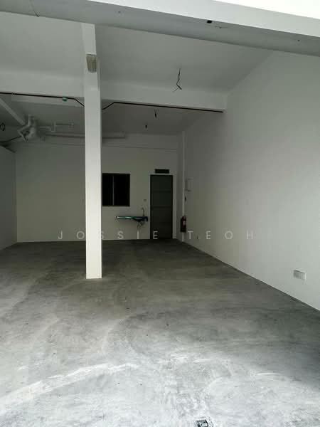 Shop for Rent in Simpang Ampat (Penang) - Jossie Teoh - Interior - PropertyGuru.com.my
