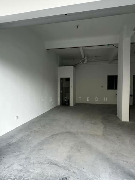 Shop for Rent in Simpang Ampat (Penang) - Jossie Teoh - Interior - PropertyGuru.com.my