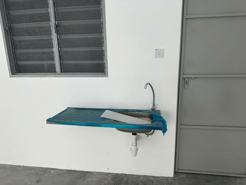 Shop for Rent in Simpang Ampat (Penang) - Jossie Teoh - Exterior - PropertyGuru.com.my
