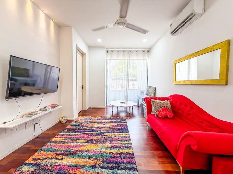 3-storey Terraced House for Sale in Tamansari (Rawang) - Izzat Zamros - PropertyGuru.com.my
