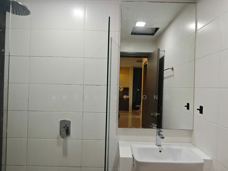 Servis Apartment untuk Disewa di Suasana Iskandar Malaysia - Angeline Ong - Bathroom - PropertyGuru.com.my