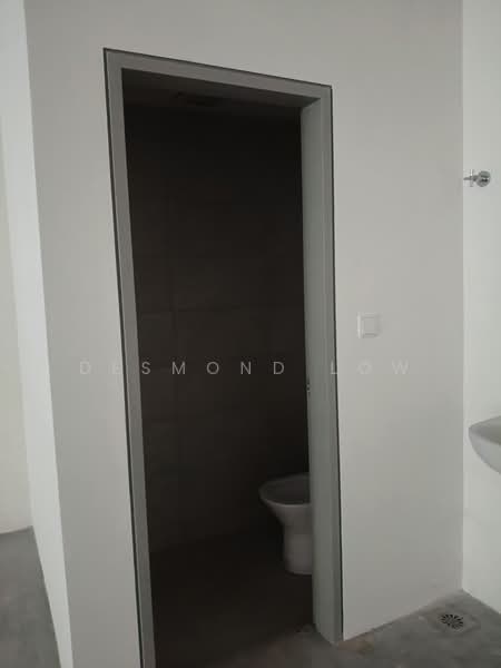 Rumah Niaga untuk Disewa di Taman Sri Rampai (Wangsa Maju) - Desmond Low - Bathroom - PropertyGuru.com.my
