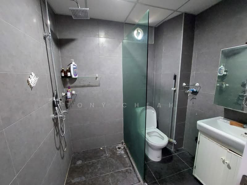Pangsapuri untuk Dijual di Asia Heights - Tony Cheah - Bathroom - PropertyGuru.com.my
