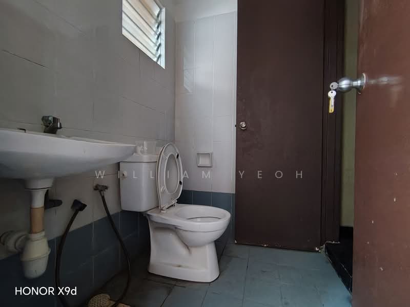 Terraced House for Sale in Bandar Botanic (Klang) - William Yeoh - Bathroom - PropertyGuru.com.my