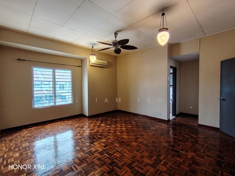 Terraced House for Sale in Bandar Botanic (Klang) - William Yeoh - Living Room - PropertyGuru.com.my