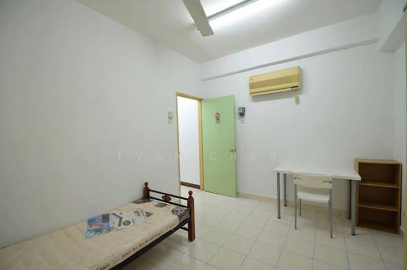 Condominium for Rent at Vista Komanwel C - Evan Chan - Bedroom - PropertyGuru.com.my