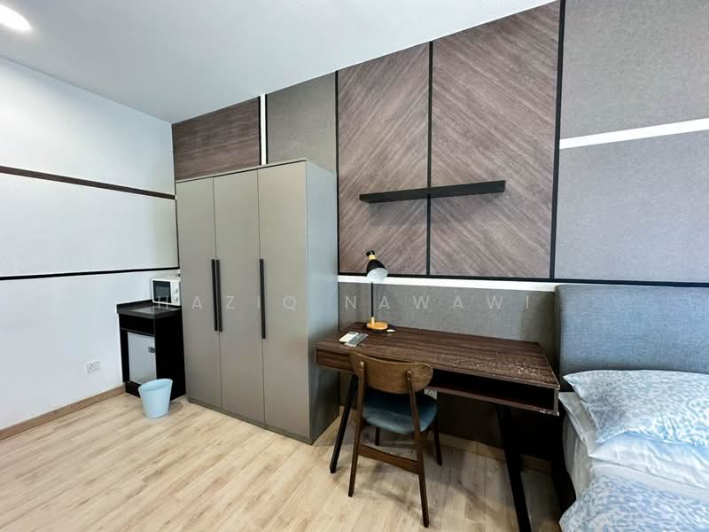 Servis Apartment untuk Disewa di Emporis - Haziq Nawawi - Study - PropertyGuru.com.my