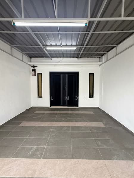Rumah Teres 2 Tingkat untuk Dijual di Taman Johor Jaya (Johor Bahru) - Wil Mong - Entrance - PropertyGuru.com.my