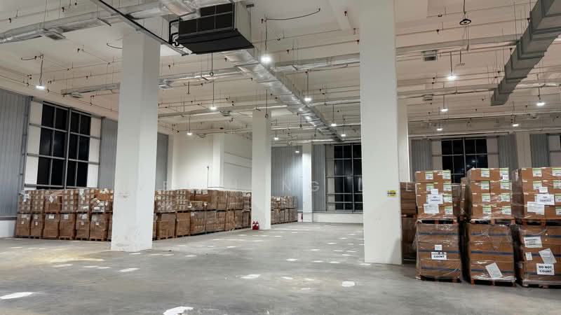 Warehouse for Rent in Shah Alam (Selangor) - Wei Hang Lee - Interior - PropertyGuru.com.my
