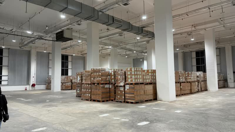 Warehouse for Rent in Shah Alam (Selangor) - Wei Hang Lee - Interior - PropertyGuru.com.my
