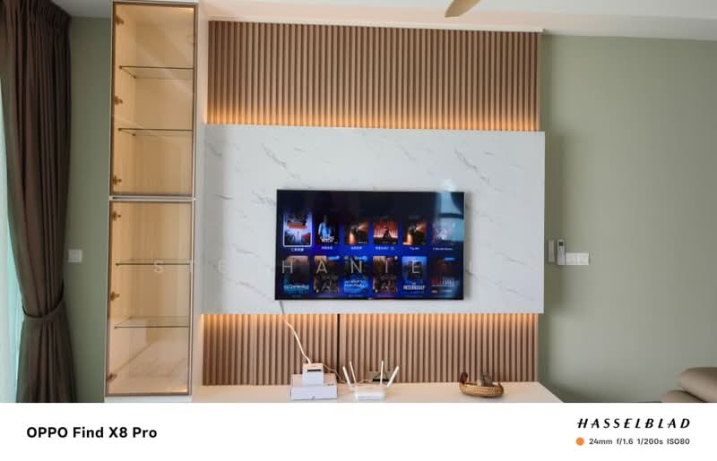 Kondominium untuk Disewa di Mezzo - Stephanie Lim - Living Room - PropertyGuru.com.my