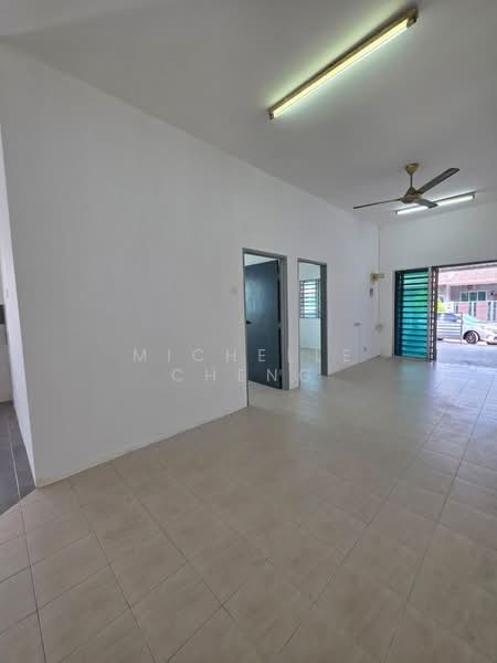 1-storey Terraced House for Sale in Taman Pengkalan Pertama (Ipoh) - Michelle Cheng - Living Room - PropertyGuru.com.my