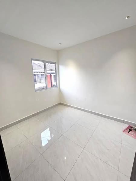1-storey Terraced House for Sale in Bandar Selesa Jaya (Skudai) - Yuki Cheng - PropertyGuru.com.my