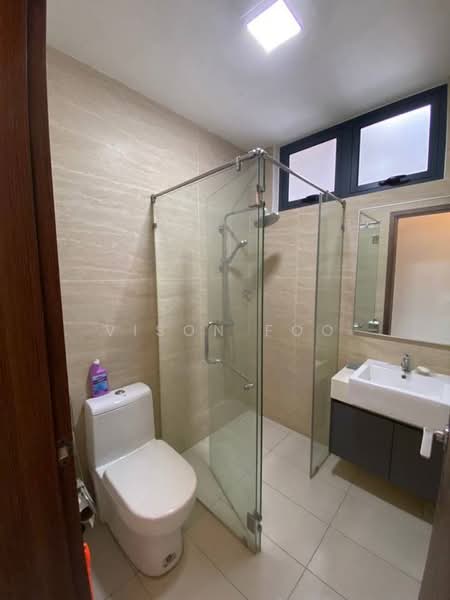 Service Residence for Rent at Crescent Bay Suites (Teluk Bayu) - Vison Foo - Bathroom - PropertyGuru.com.my