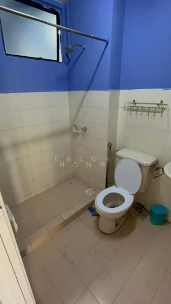 Kondominium untuk Disewa di Cyberia Smart Homes - Eason Hong - Bathroom - PropertyGuru.com.my