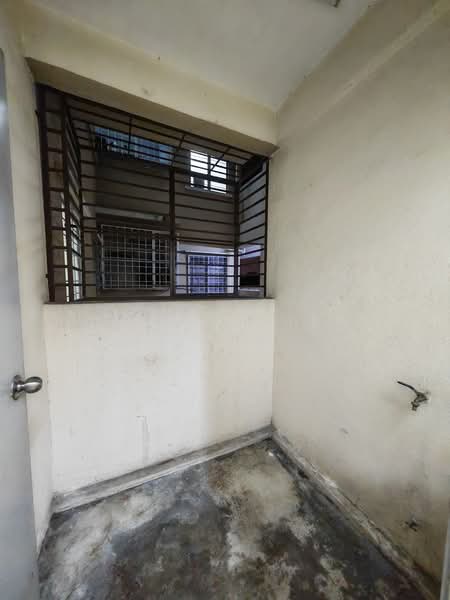 Pangsapuri untuk Dijual di Seri Delima - Chong Yien Chin - PropertyGuru.com.my