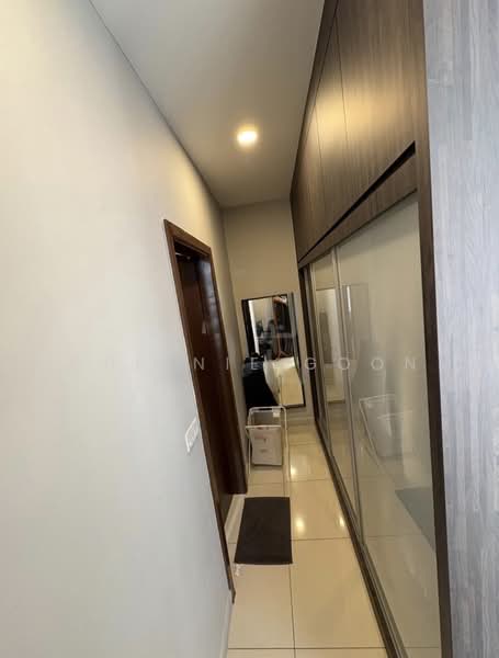 Kondominium untuk Disewa di Logan Residency (Logan Mansion) - Queenie Goon - Corridor - PropertyGuru.com.my