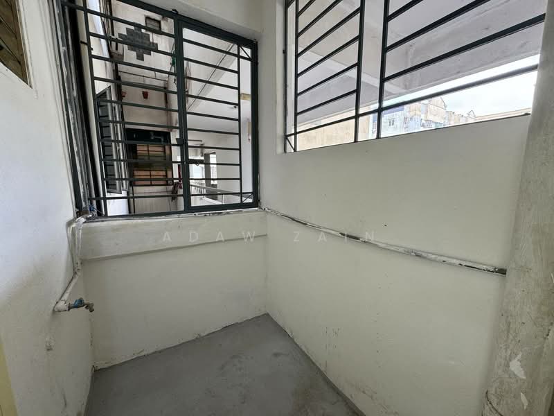 Apartment for Rent at Pangsapuri Mutiara Subang - Adaw Zain - Balcony - PropertyGuru.com.my
