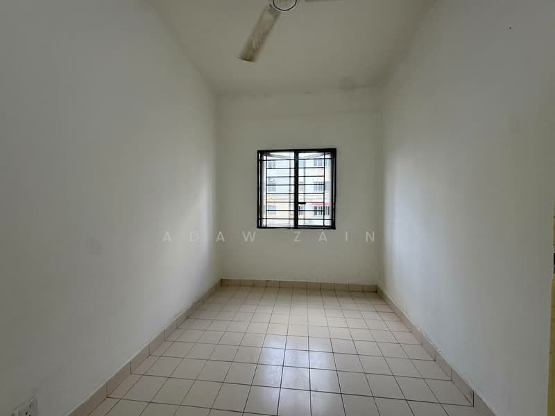 Apartment for Rent at Pangsapuri Mutiara Subang - Adaw Zain - Interior - PropertyGuru.com.my
