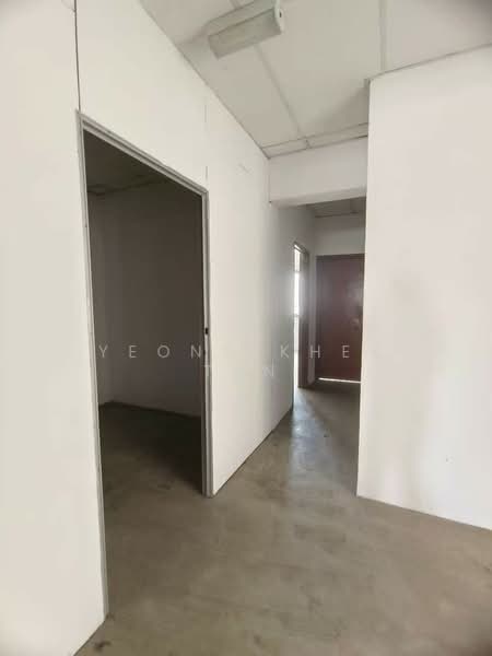 Shop for Sale in Bandar Melawati (Kuala Selangor) - Yeong Khek Tan - Interior - PropertyGuru.com.my