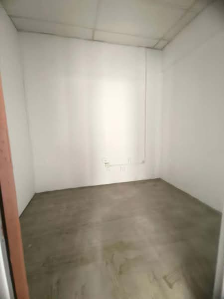 Shop for Sale in Bandar Melawati (Kuala Selangor) - Yeong Khek Tan - Interior - PropertyGuru.com.my