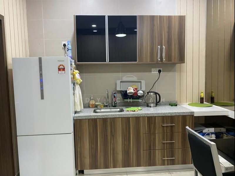 Service Residence for Sale at D'Secret Garden (Pangsapuri Kempas Indah) - Andy Cheah - Kitchen - PropertyGuru.com.my