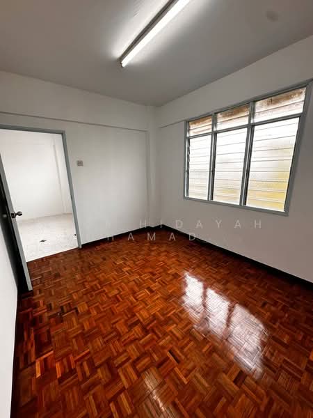 Apartment for Sale at Dahlia Apartment - Noor Hidayah Mohamad Noor - Interior - PropertyGuru.com.my