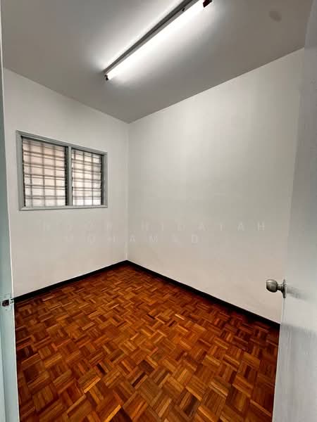 Apartment for Sale at Dahlia Apartment - Noor Hidayah Mohamad Noor - Interior - PropertyGuru.com.my