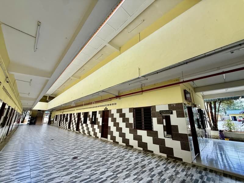 Commercial Bungalow for Sale in Kampung Manjoi (Ipoh) - Khairol Awang - PropertyGuru.com.my