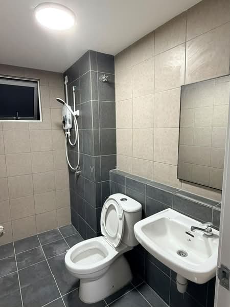 Condominium for Rent at Residensi Dutamas Dahlia - PY Teo - Bathroom - PropertyGuru.com.my