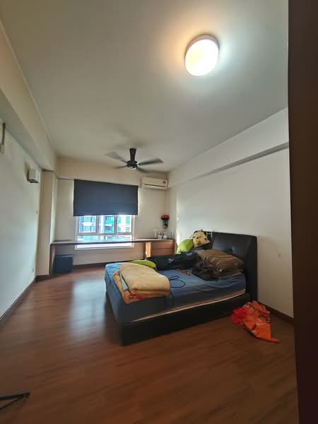 Kondominium untuk Dijual di 1 Desa Residence - BH Tieh - Bedroom - PropertyGuru.com.my